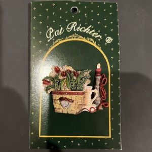 Pat Richter “Pewter Heart” Lapel Pin‎ NEW